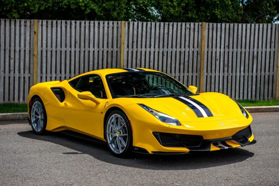  Ferrari 488 Pista 2019 года  (фото 1 из 53)